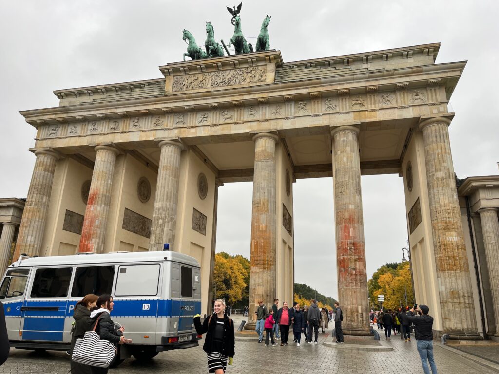 Berlin: Am Brandenburger Tor