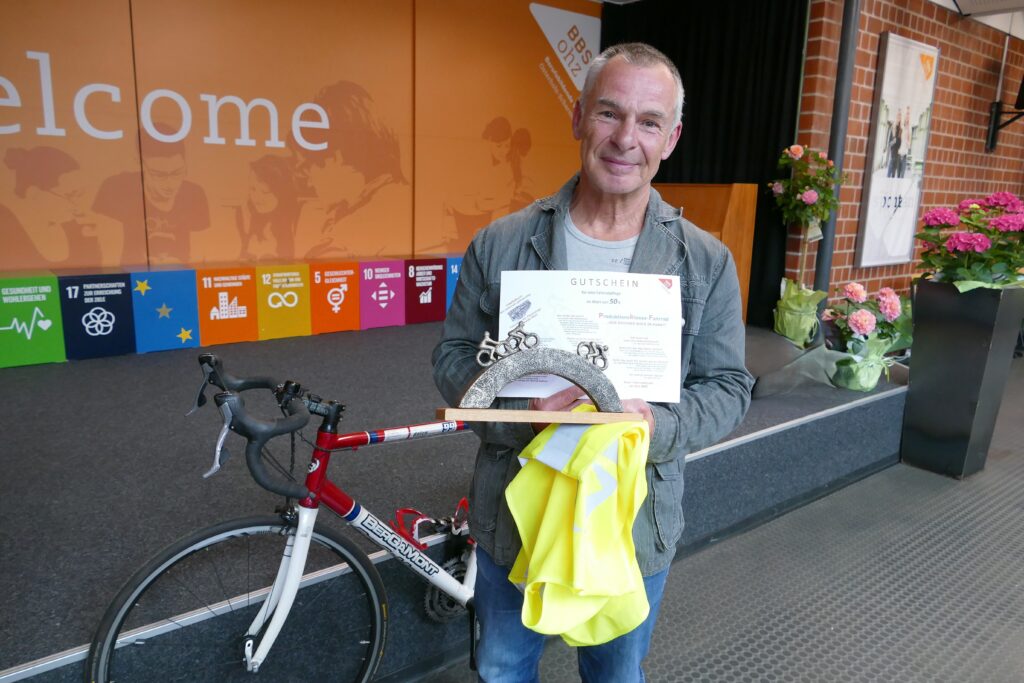 Oliver Polek ist der Spitzenreiter aller Teilnehmenden mit über 933 Kilometern